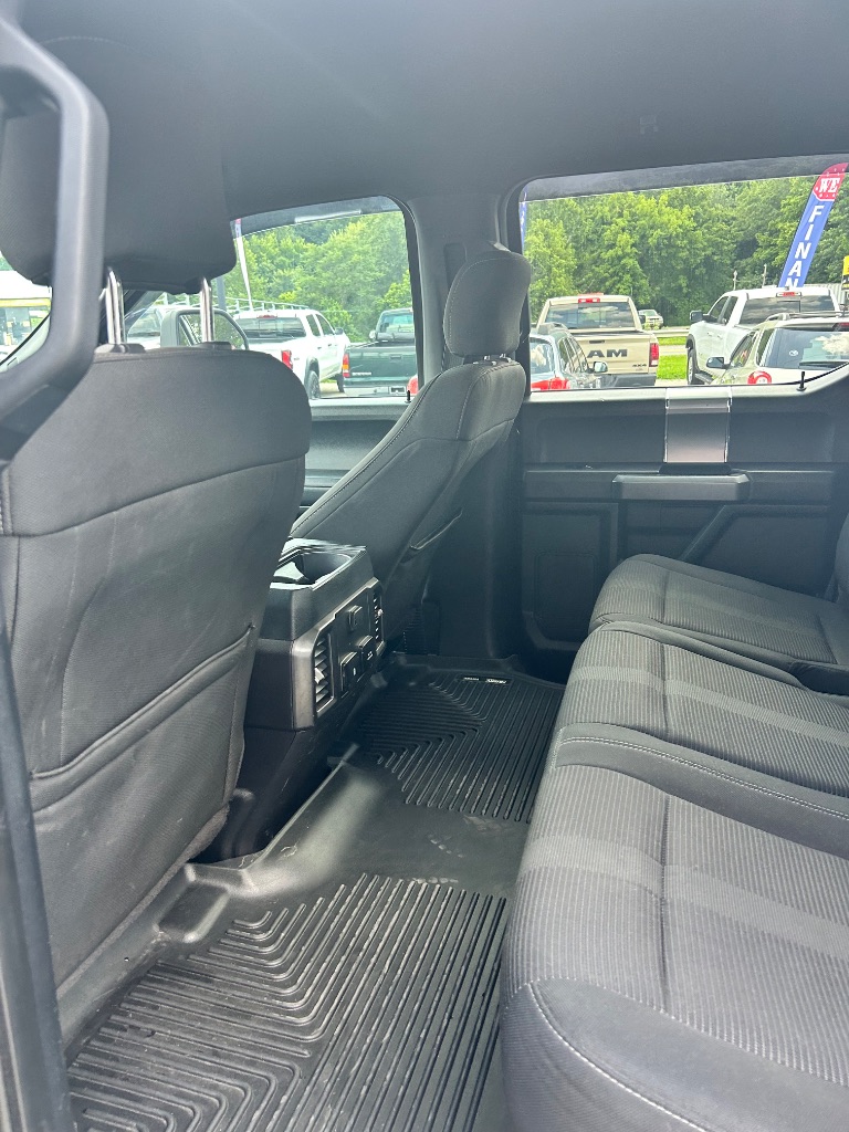 2017 Ford F150 - $22,991