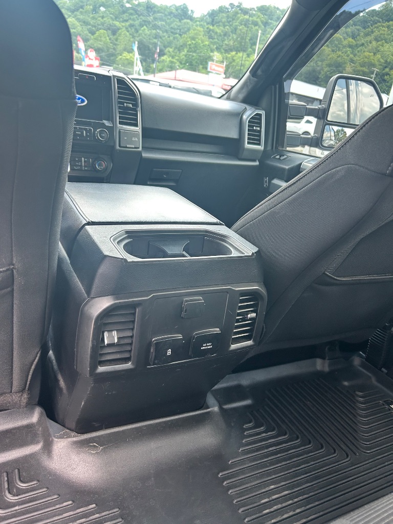 2017 Ford F150 - $22,991