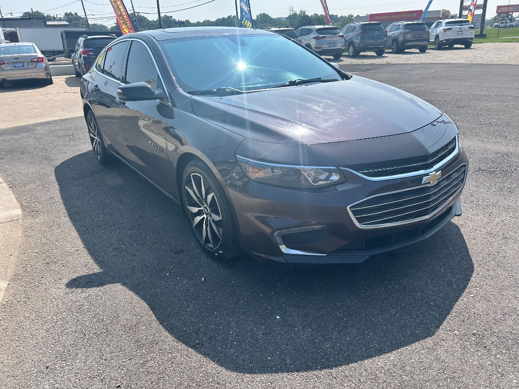 2016 Chevrolet Malibu - $8,991