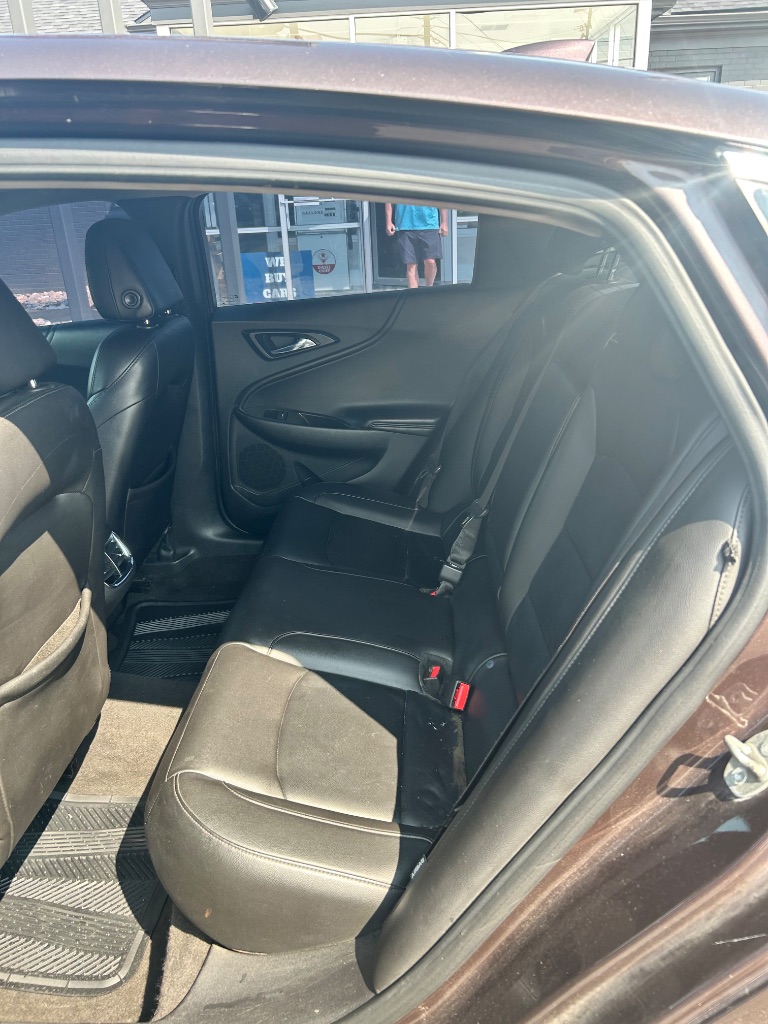 2016 Chevrolet Malibu - $8,991