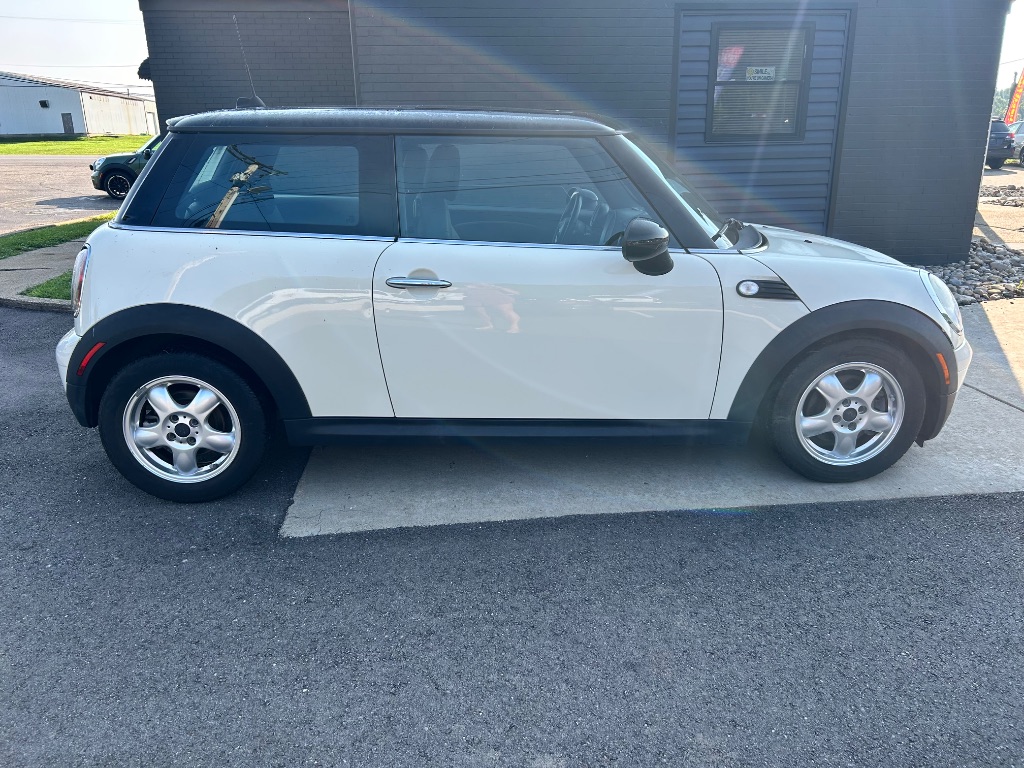 2010 MINI Cooper - $6,991