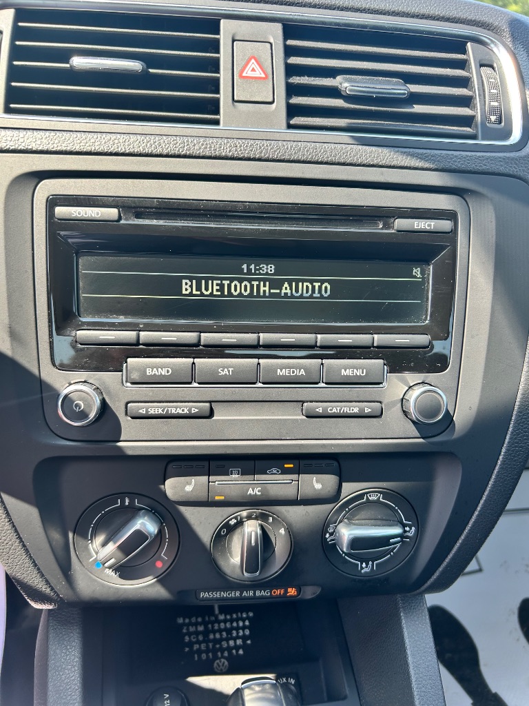 2014 Volkswagen Jetta - $7,991