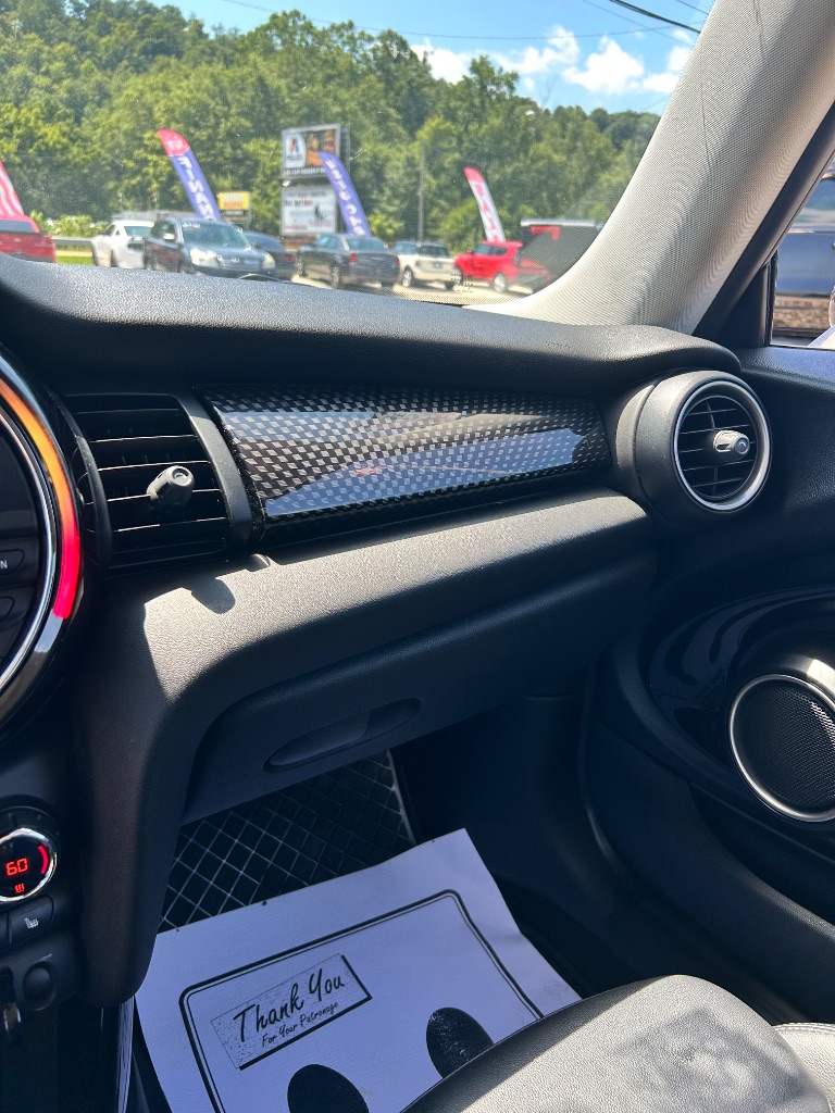 2015 MINI Hardtop - $9,991
