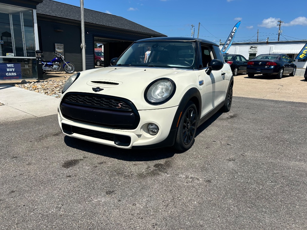 2015 MINI Hardtop - $9,991
