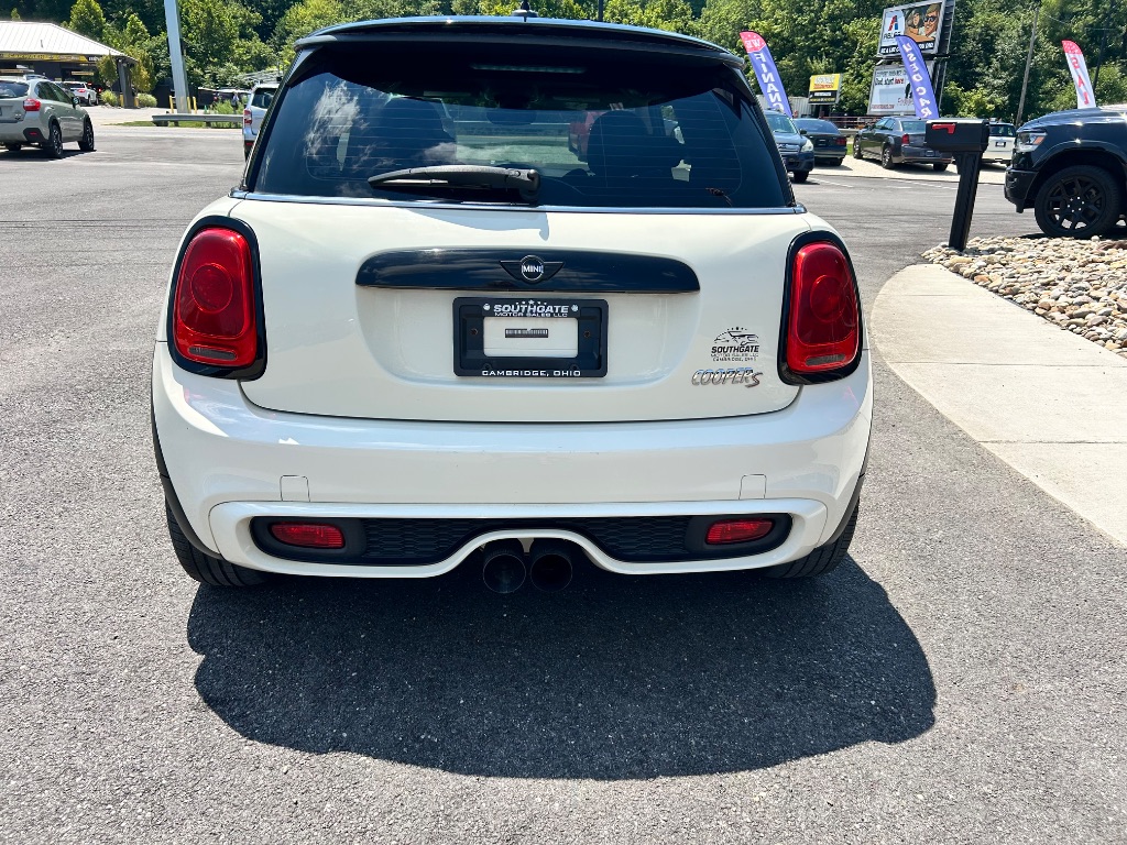 2015 MINI Hardtop - $9,991