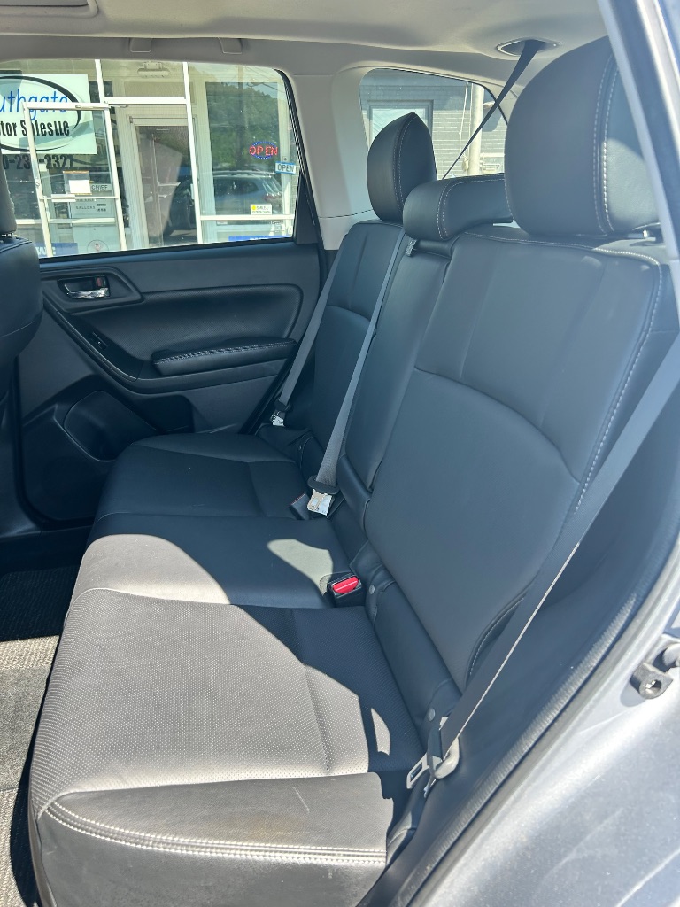 2016 Subaru Forester - $15,991