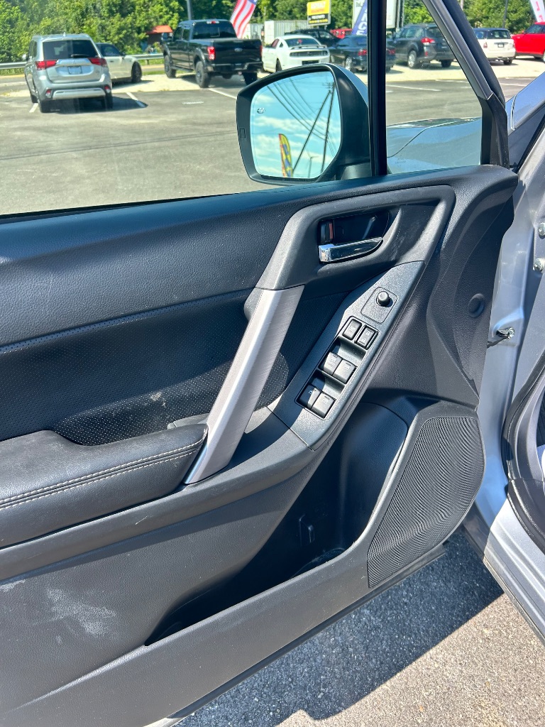 2016 Subaru Forester - $15,991