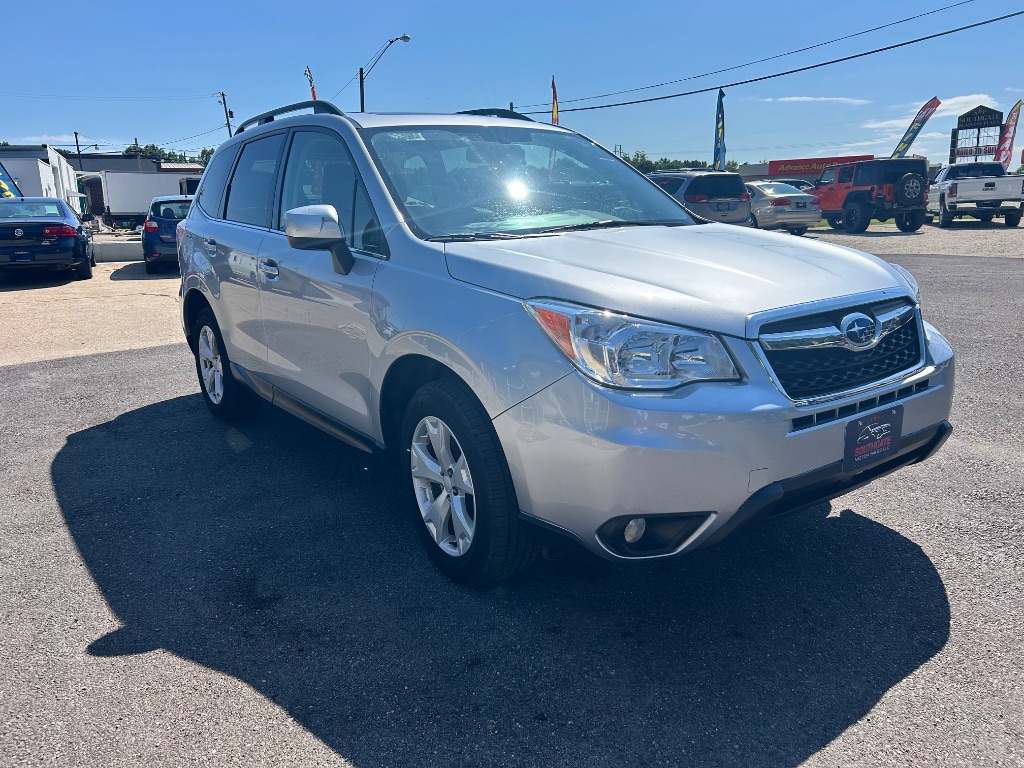 2016 Subaru Forester - $15,991
