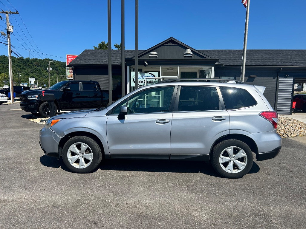 2016 Subaru Forester - $15,991