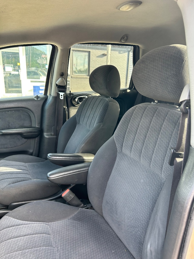 2003 Chrysler PT Cruiser - $1,991