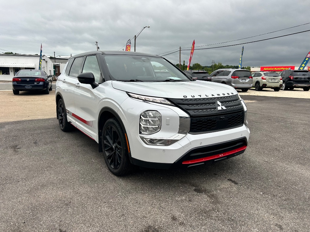 2023 Mitsubishi Outlander - $22,991
