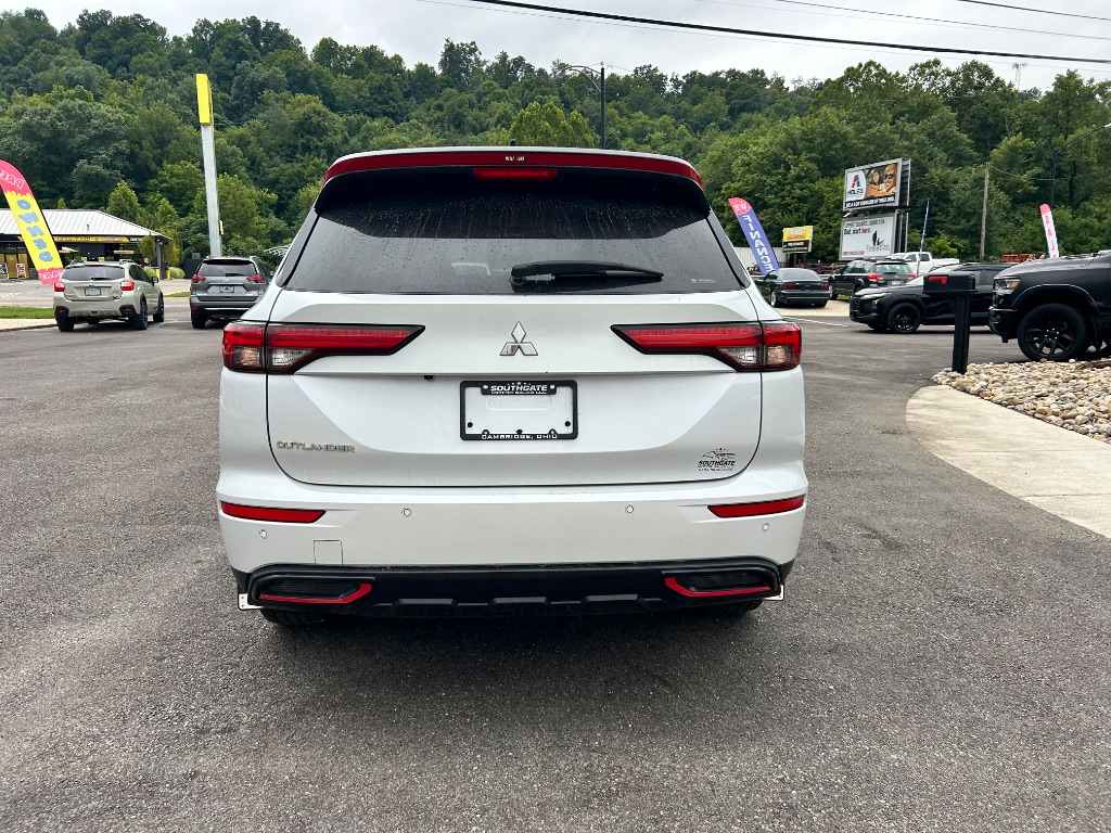 2023 Mitsubishi Outlander - $22,991