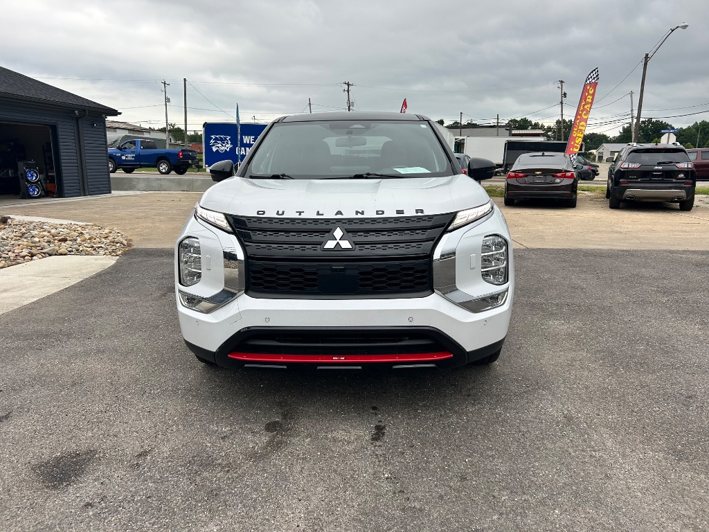 2023 Mitsubishi Outlander - $22,991
