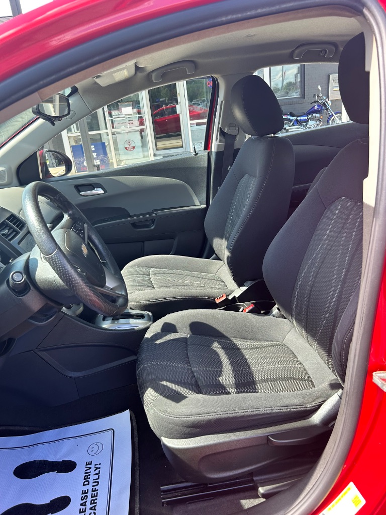 2015 Chevrolet Sonic - $8,991