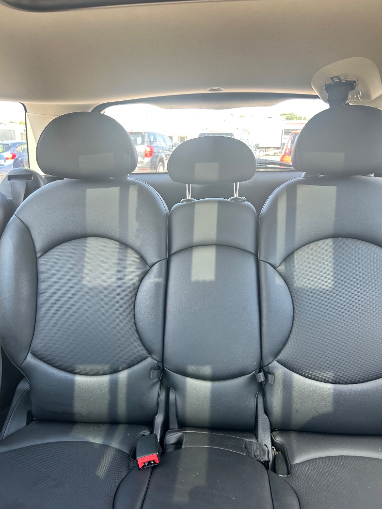 2014 MINI Countryman - $7,991