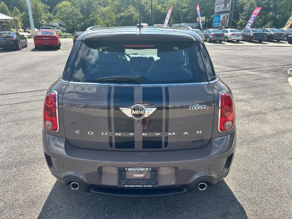 2014 MINI Countryman - $7,991