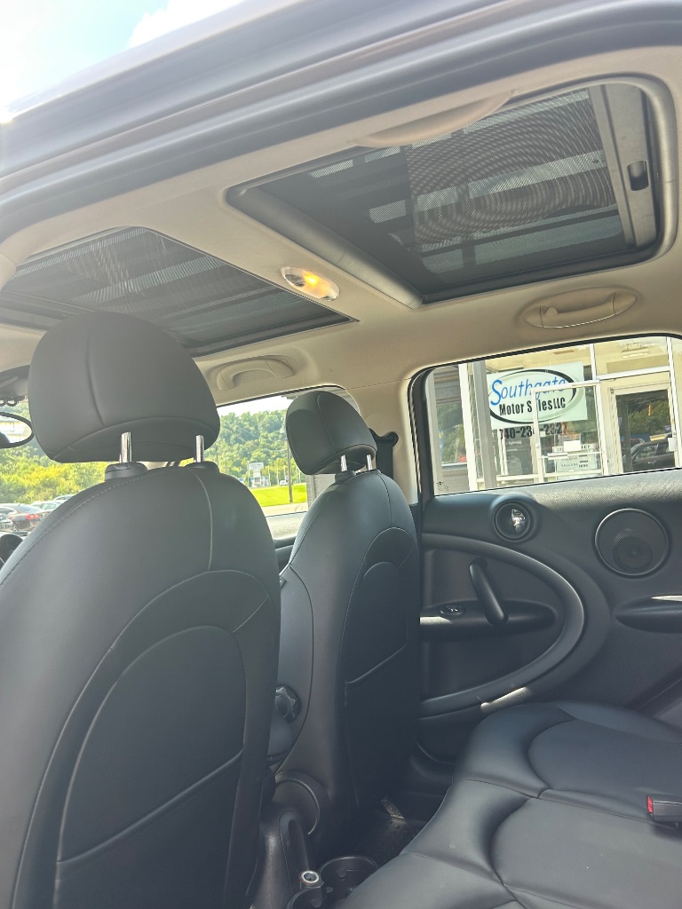 2014 MINI Countryman - $7,991