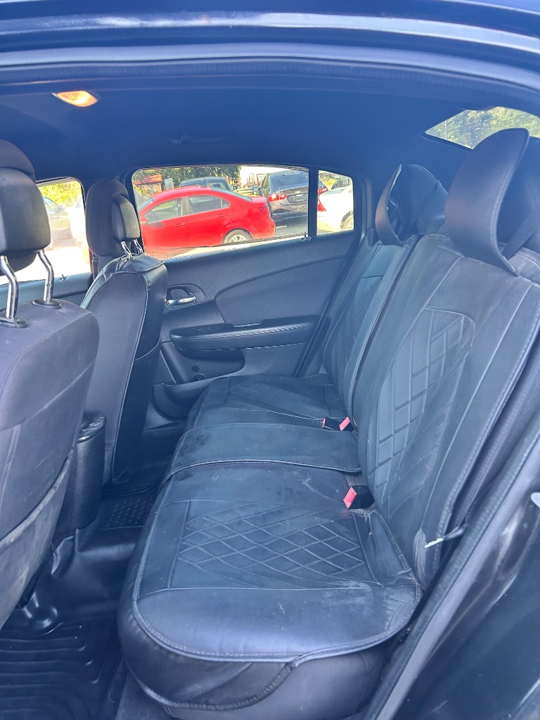 2013 Chrysler 200 - $2,191