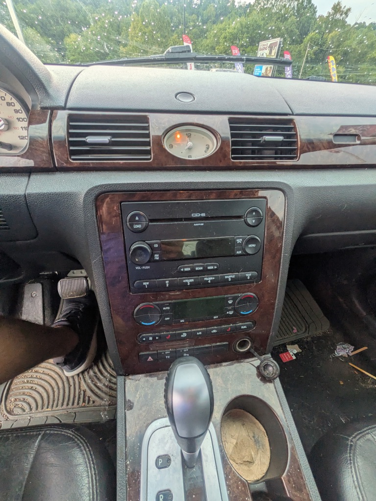 2007 Ford Five Hundred - $1,291
