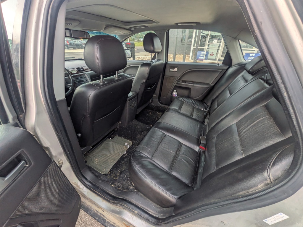 2007 Ford Five Hundred - $1,291