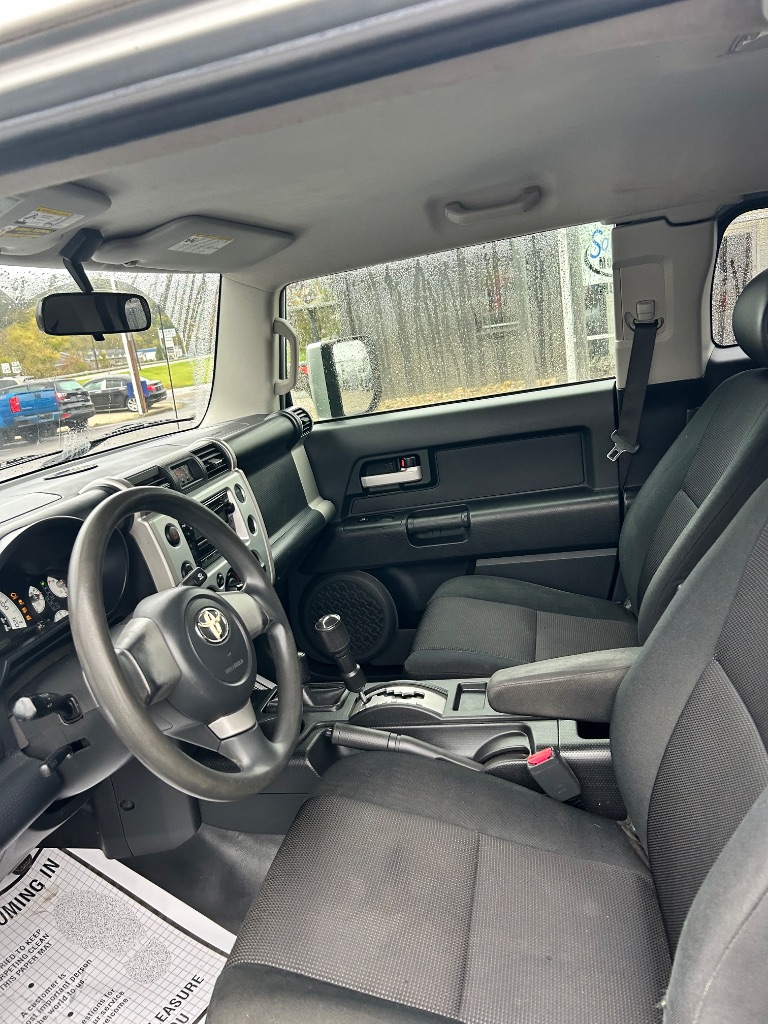 2007 Toyota FJ Cruiser - $13,991