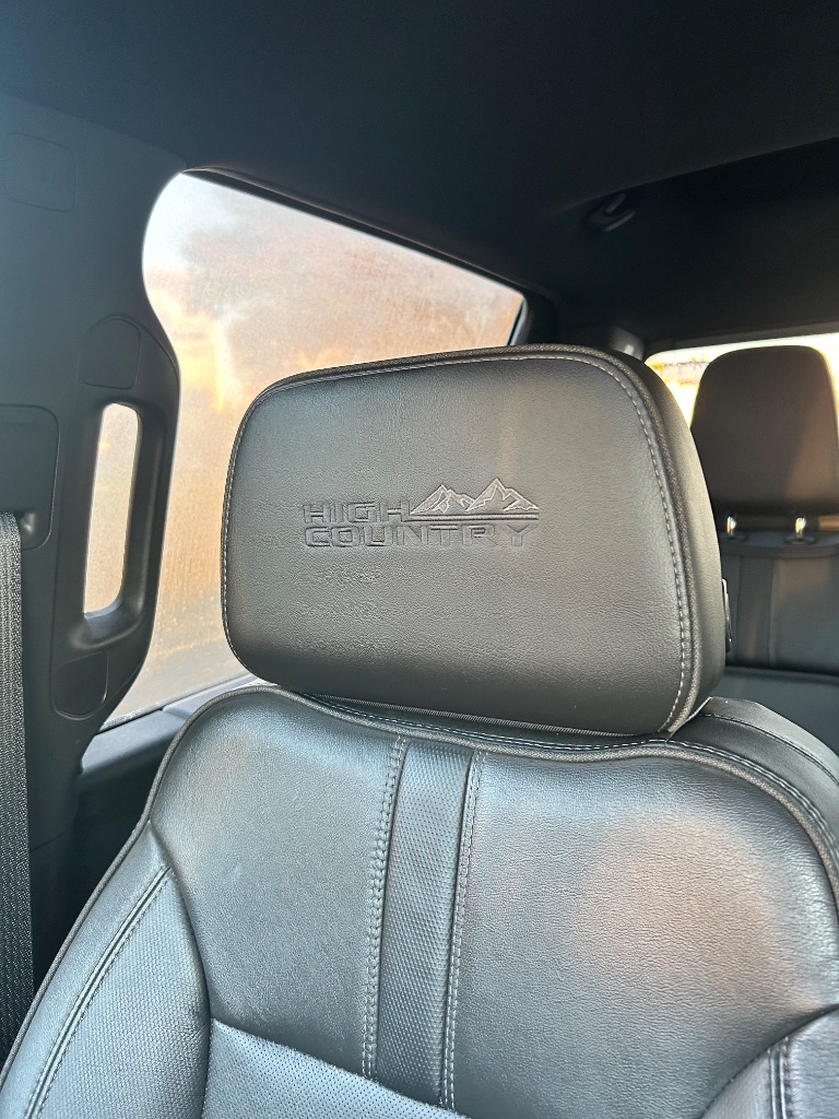 2021 Chevrolet Silverado - $49,991