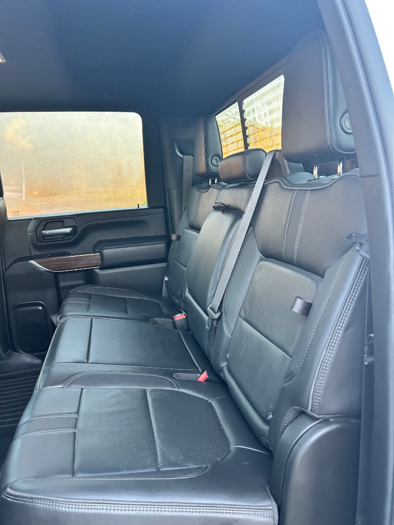 2021 Chevrolet Silverado - $49,991