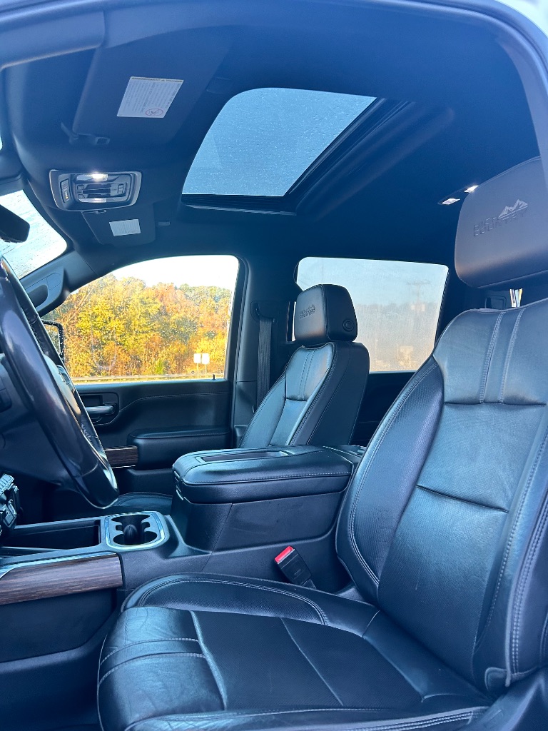 2021 Chevrolet Silverado - $49,991