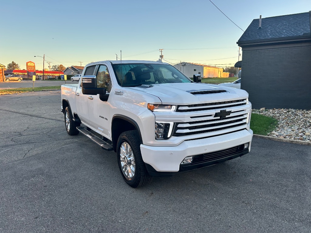 2021 Chevrolet Silverado - $49,991