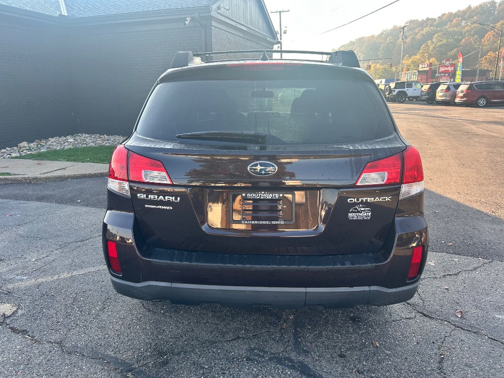 2013 Subaru Outback - $10,291