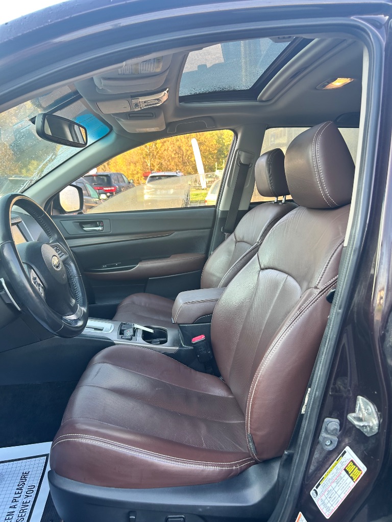 2013 Subaru Outback - $10,291