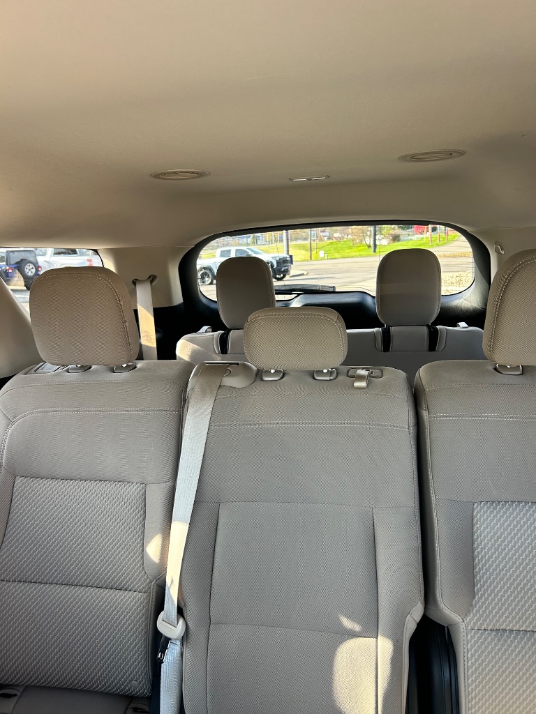 2020 Ford Explorer - $17,991