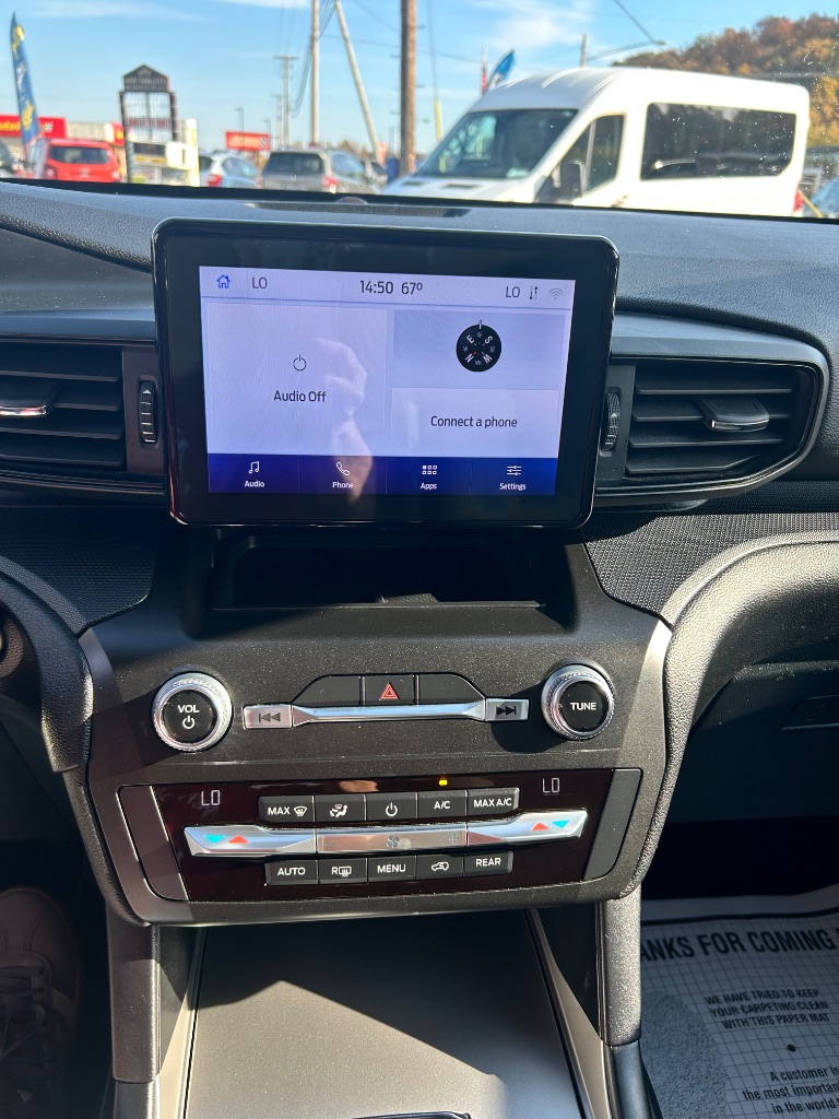 2020 Ford Explorer - $17,991