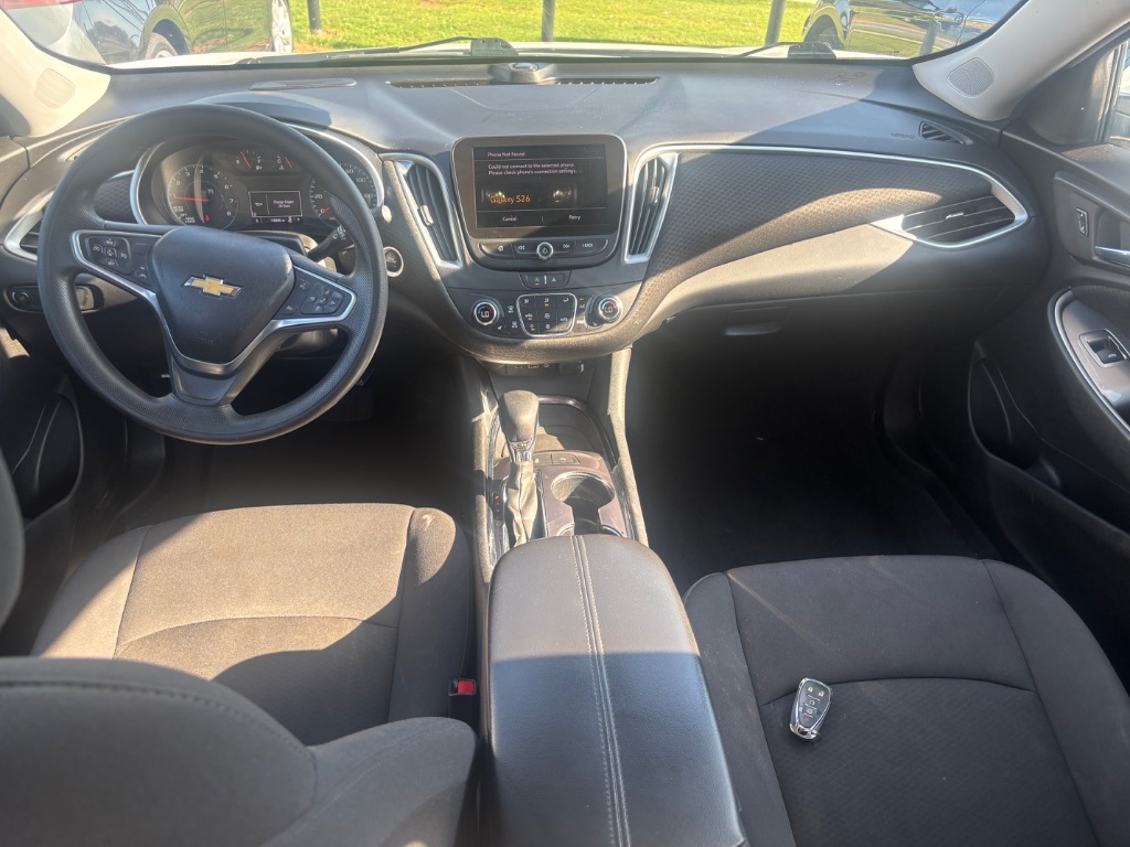 2023 Chevrolet Malibu - $13,995