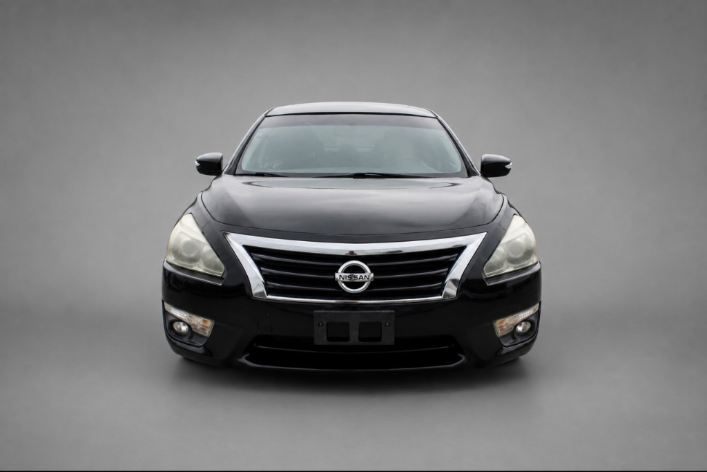 2015 Nissan Altima - $6,995