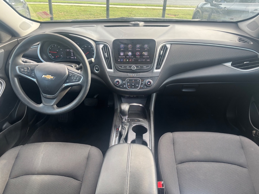 2023 Chevrolet Malibu - $15,000