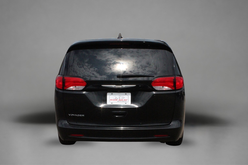 2022 Chrysler Voyager - $16,995