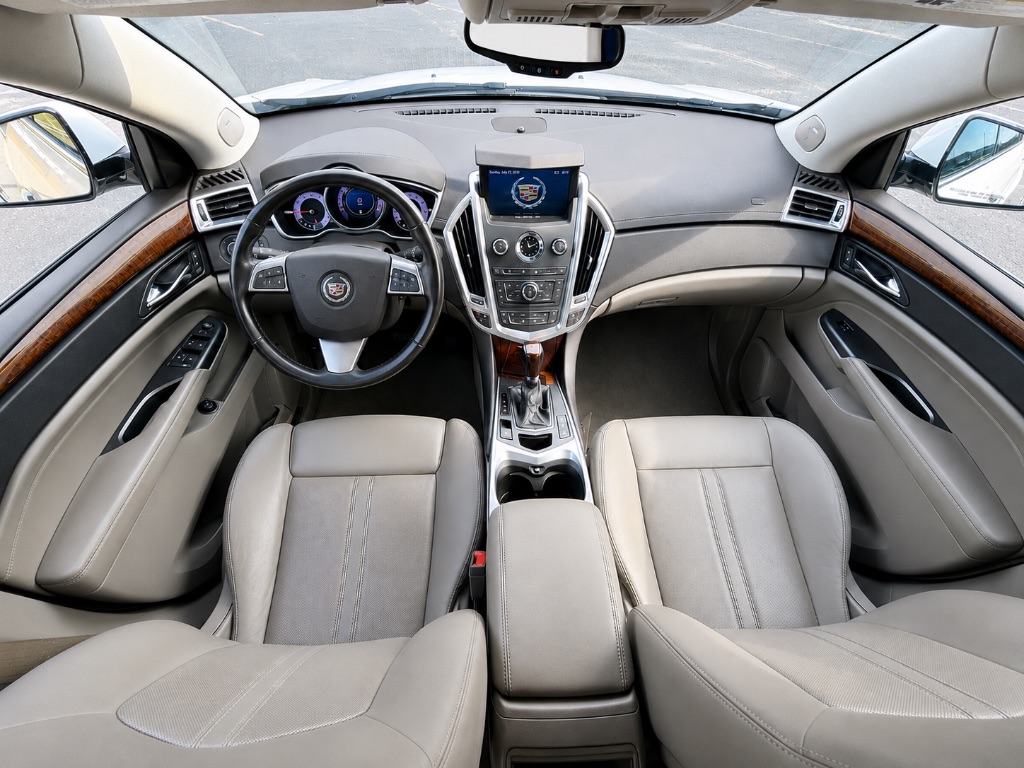 2012 Cadillac SRX - $8,000
