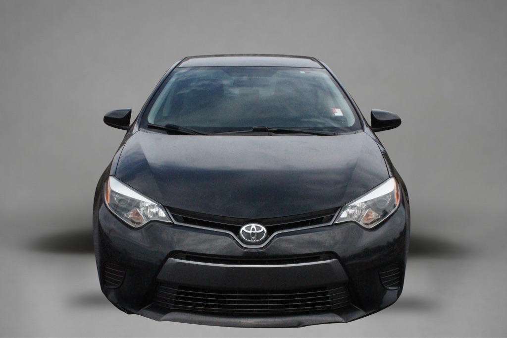 2016 Toyota Corolla - $10,000