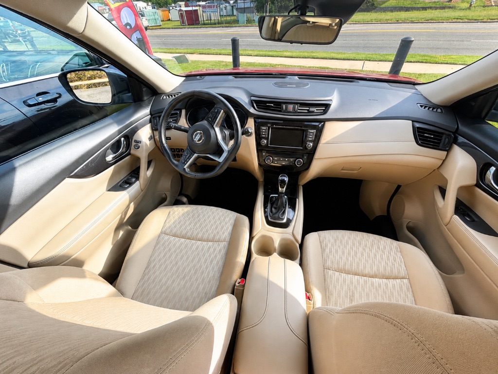 2019 Nissan Rogue - $15,395