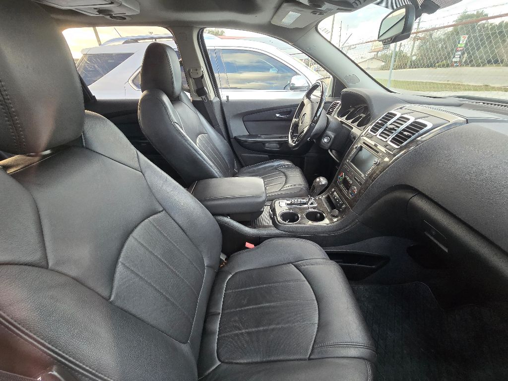 2011 GMC Acadia - $6,950