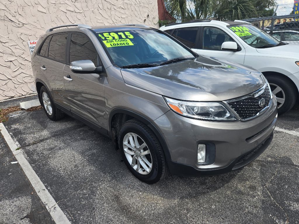 2015 Kia Sorento - $5,975