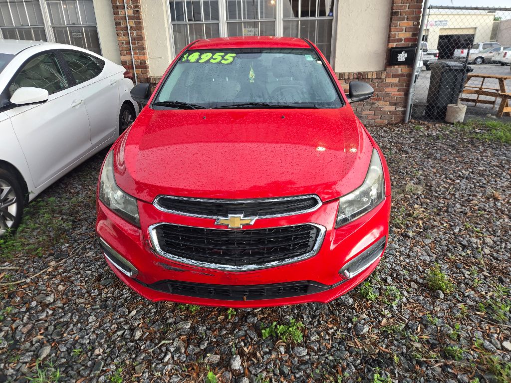 2015 Chevrolet Cruze - $4,955