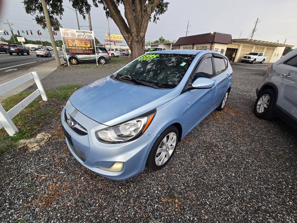 2012 Hyundai Accent - $3,995