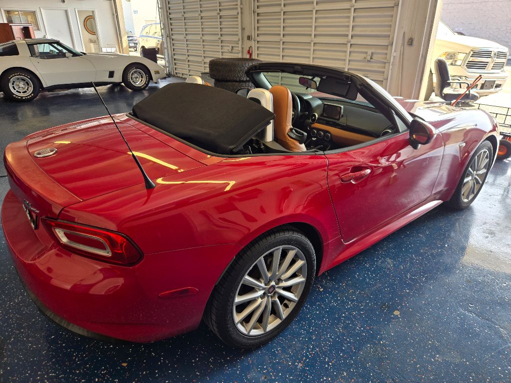 2017 FIAT 124 Spider - $5,950