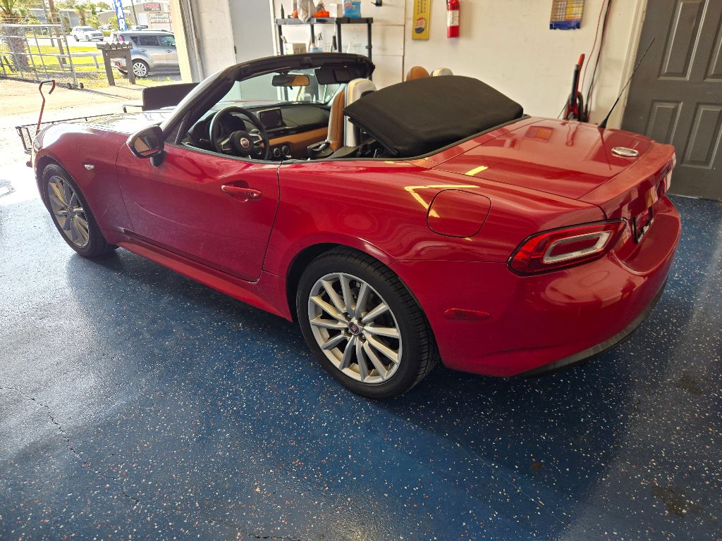 2017 FIAT 124 Spider - $5,950