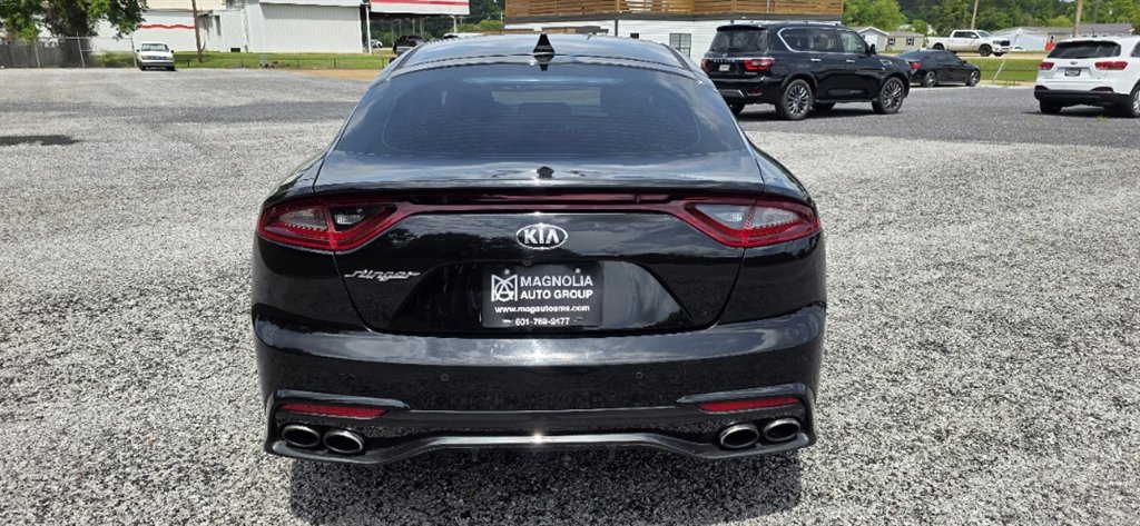 2018 Kia Stinger - $10,295
