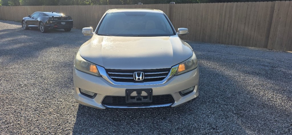 2013 Honda Accord - $12,995