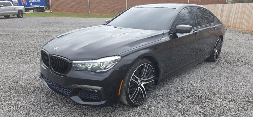 2018 BMW 740i - $26,995