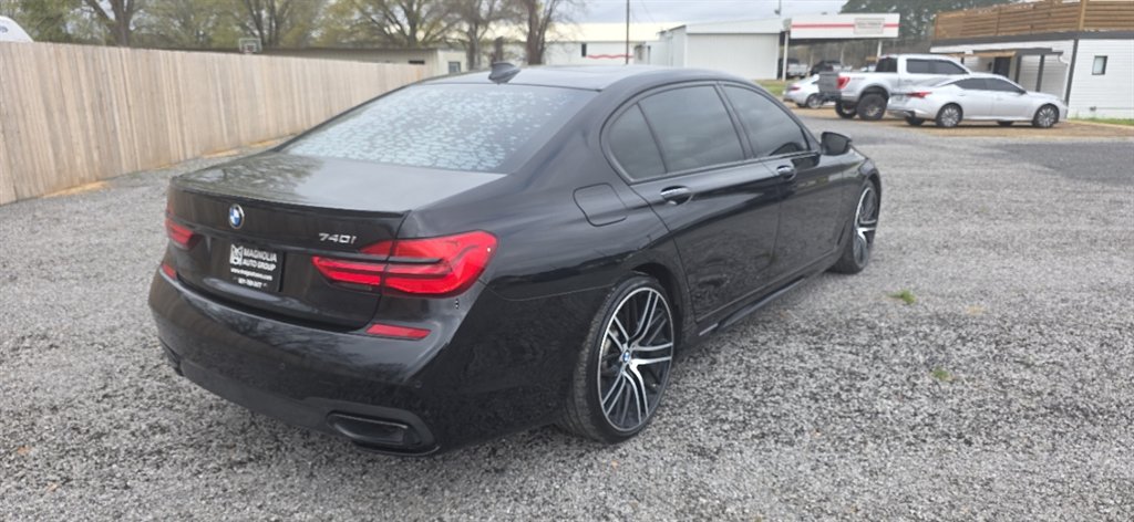 2018 BMW 740i - $26,995